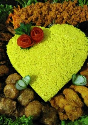 Foto resep Tumpeng bentuk hati