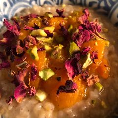A picture of Rose water, cardamom and apricot rice pudding - vegan.