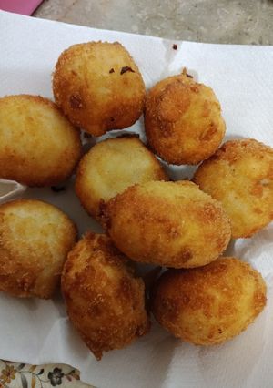 A picture of Bread puff.