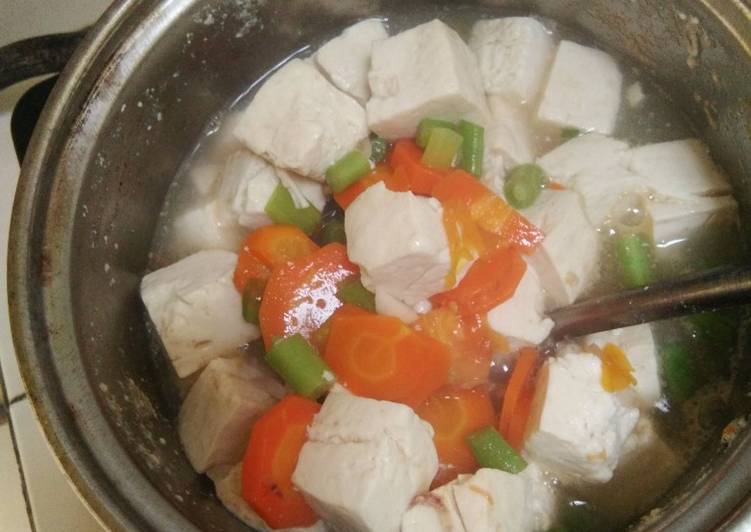 Cara Gampang Membuat Sup Wortel Tahu Putih yang Enak Banget