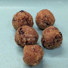 Coconut Jaggery Ladoo A picture of Coconut Jaggery Ladoo.