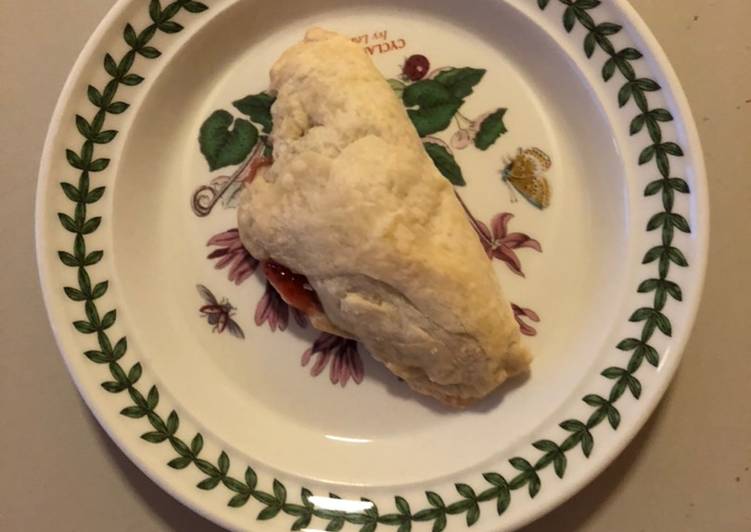 Easiest Way to Make Perfect Use-up Jam Pasty