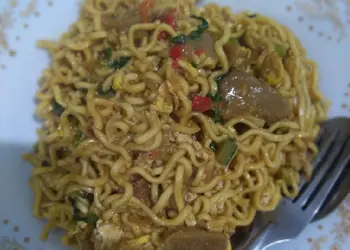 Masakan Unik Mi goreng nyemek Enak dan Sehat