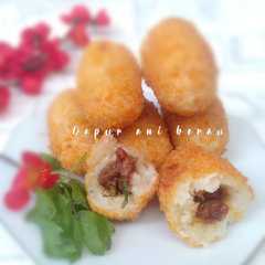 รูปของ Kroket singkong isi ayam wortel