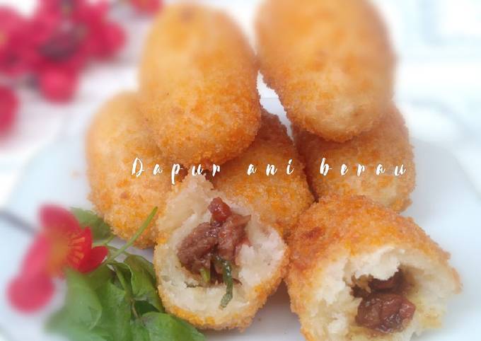 Kroket singkong isi ayam wortel