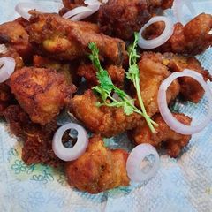 A picture of Chicken Pokode.