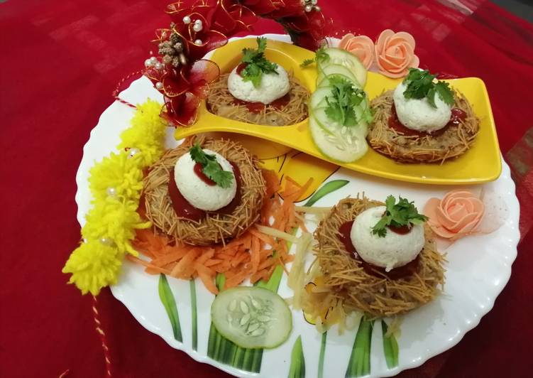 Paneer veg egg with nest