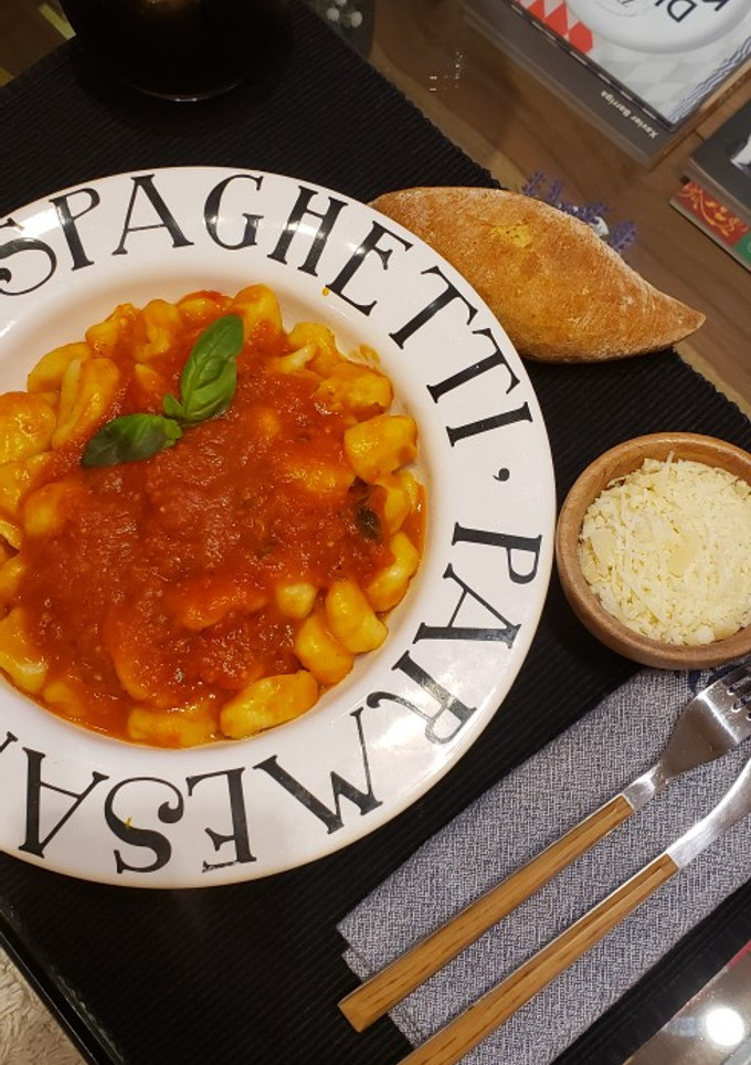 Una foto de Gnocchi de papa Pomodoro