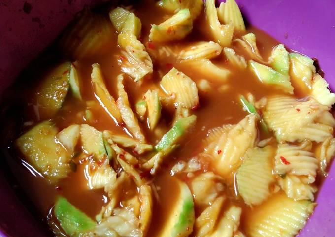 98. Rujak Mangga Segar