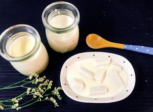 Hình của món Váng sữa mẹ làm.