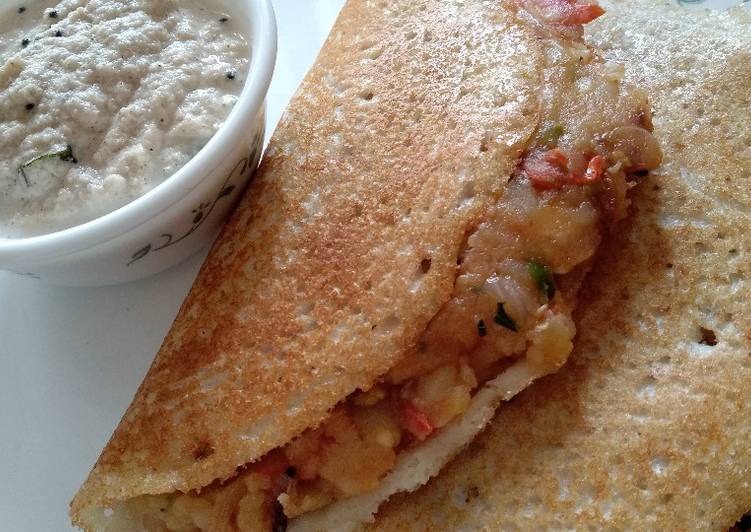Recipe of Any-night-of-the-week Masala Dosa with Coconut Chutney