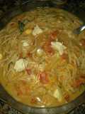 Sopa vegan de fideos sin tacc verduras y tofu