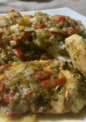 Una foto de Pollo con arroz