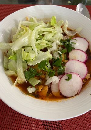 Una foto de Pozole rojo 🇲🇽