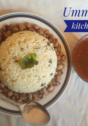 A picture of Moringa white rice and stew.