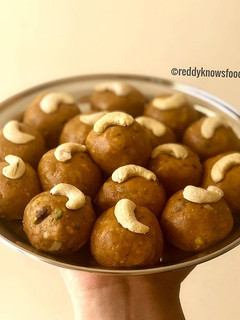 உலர் பழங்கள் பேசன் லட்டுகள் செய்முறை முக்கிய புகைப்படம்