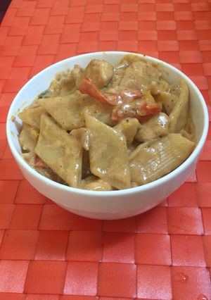 Una foto de Pollo con Pasta