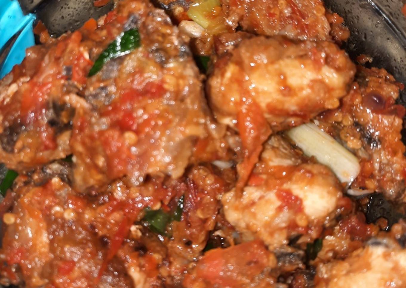 Ayam goreng sambal mercon