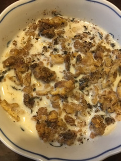 A picture of California Farm Fresh Made Cornflakes.