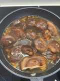 Shiitake estofadas con soja y jengibre