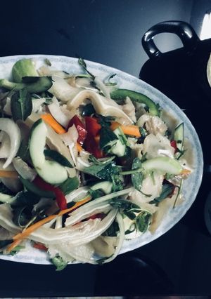 Hình của món Tai lợn trộn mắm chua.