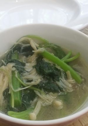 Foto resep Tumis Enoki Bayam