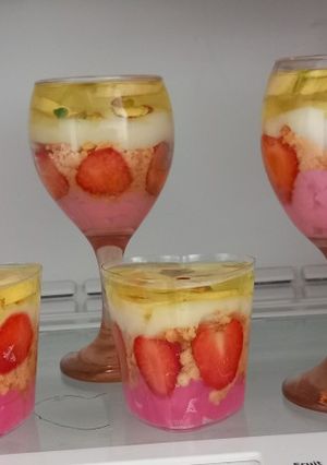 عکسی از دستور دسر خوشگل رنگی رنگی 😊