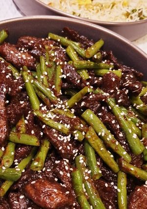 A picture of Crispy Ginger Beef.