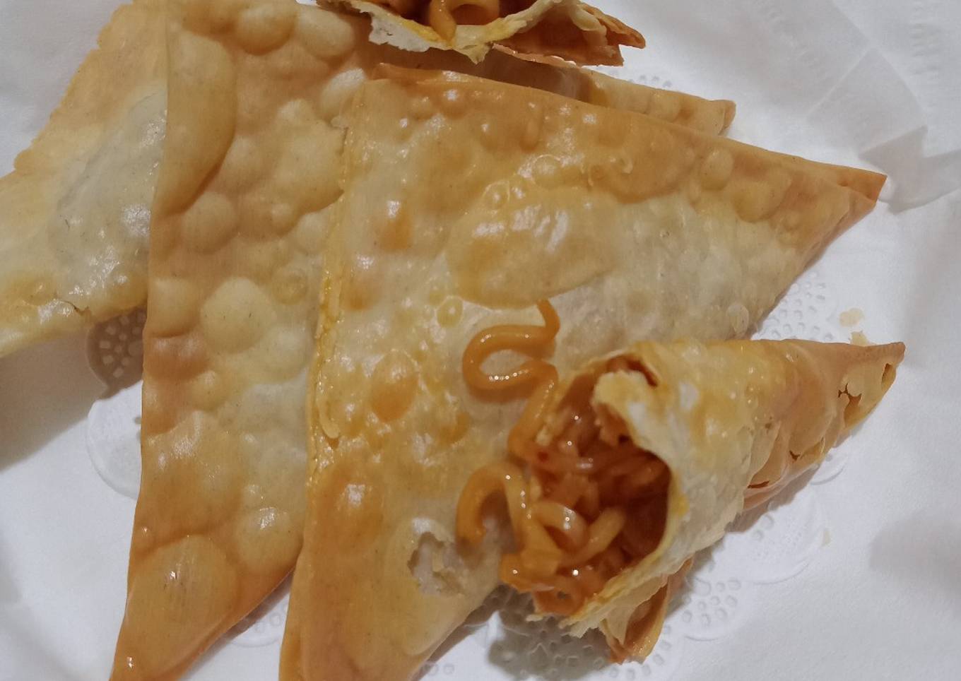 Samosa Mie instan