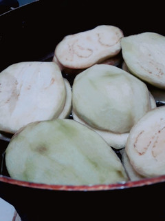 عکسی از دستور ترفند سرخ کردن بادمجان