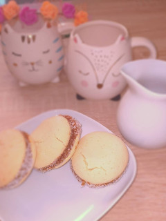 Una foto de Alfajores de maicena 🌺