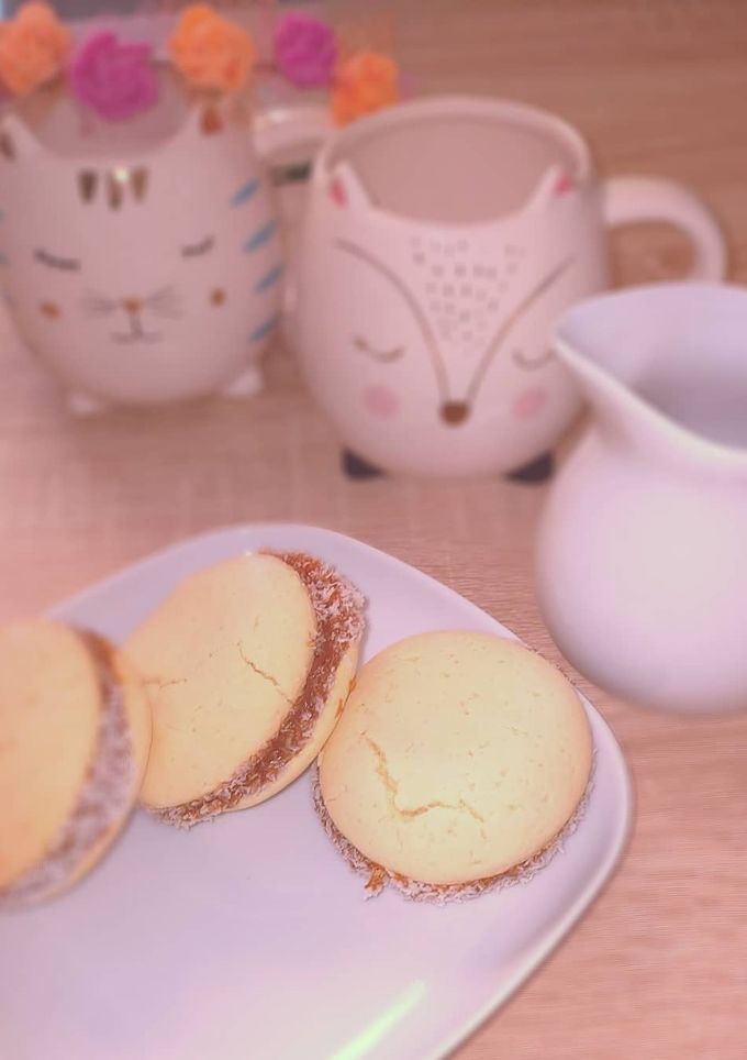 Una foto de Alfajores de maicena 🌺