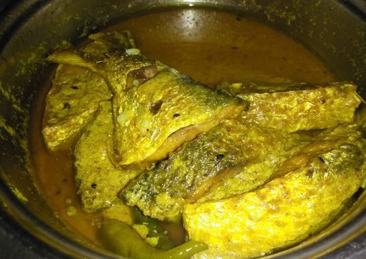 Step-by-Step Guide to Prepare Any-night-of-the-week Hilsa mustard curry