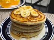 A picture of eggless pancakes