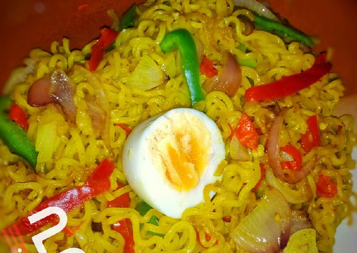 Tumeric noodles stir fry