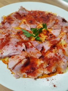 Una foto de Lacón a la gallega con puré de patata