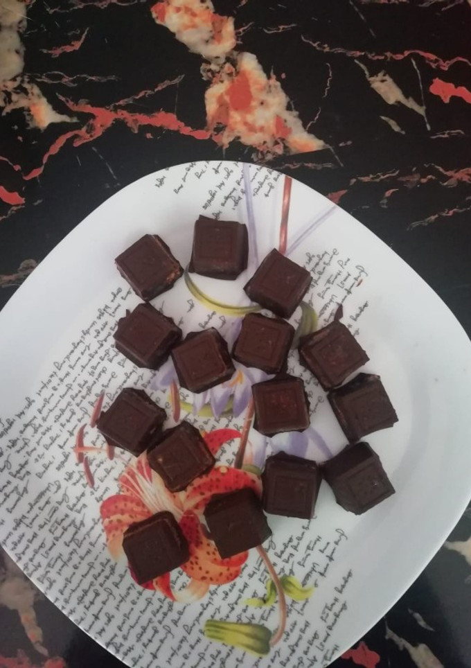 Una foto de Bombones sabor a galletas 🍪 y cacahuetes