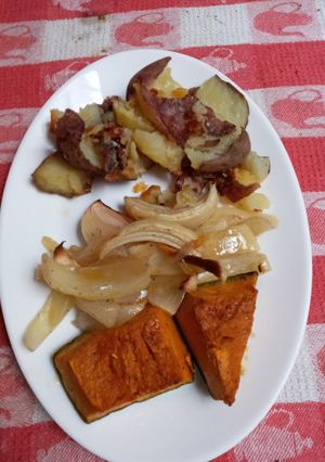 Una foto de Verduras asadas de guarnición