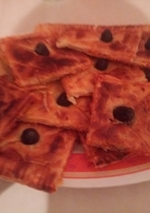 صورة لوصفة كوكا بعجينة مورقة للعشاء