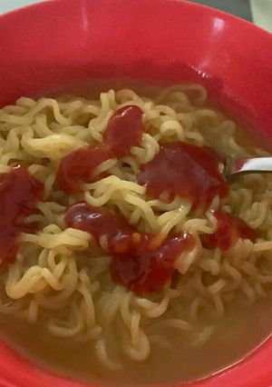 A picture of Boiled maggi.