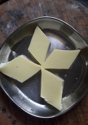 A picture of Kharvas.
