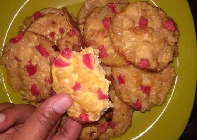 Resep Skotel Makaroni Goreng oleh Mamah Gavy - Cookpad