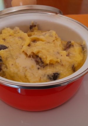 Foto di Polenta, funghi e salsicce