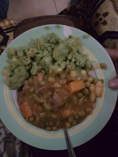A picture of Peas (minji stew) with mukimo.