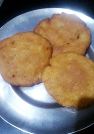 A picture of Makka ki kachori.