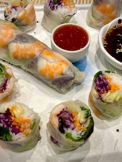 Una foto de Nems vietnamitas de langostinos