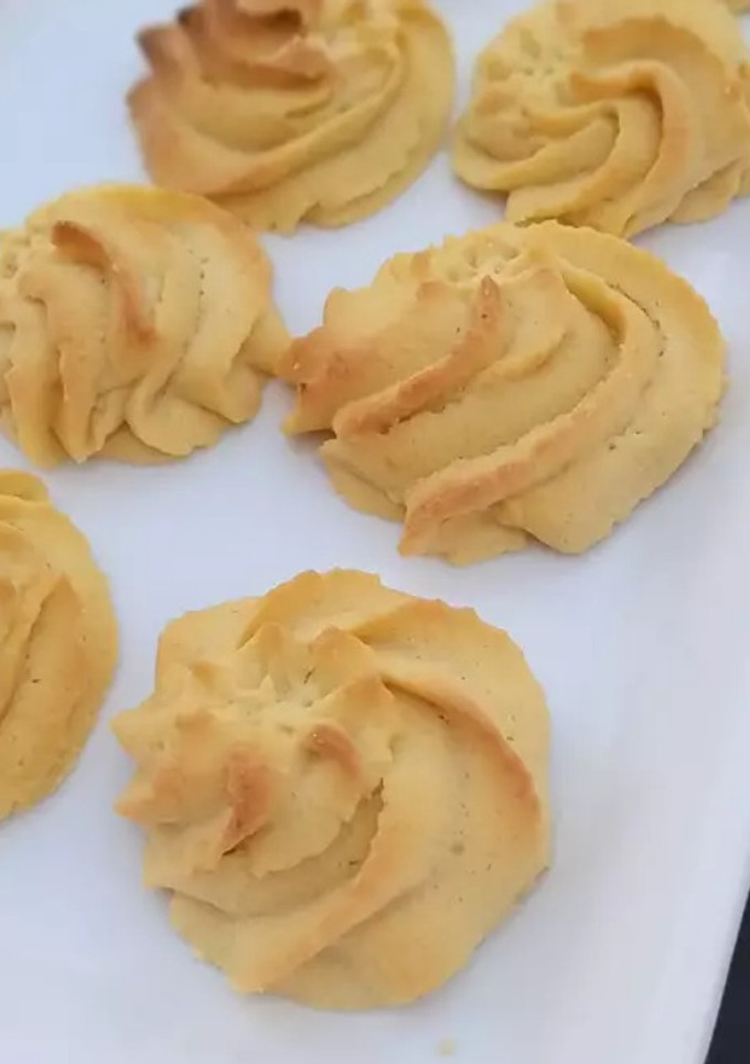 A picture of Cookies.