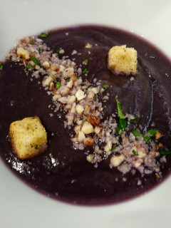 Una foto de Puré de col lombarda