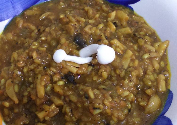 Arroz Integral con Shimejil blanco y ajo negro