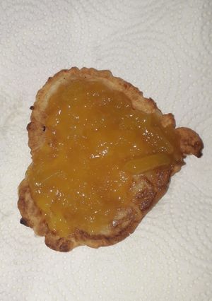 Una foto de Tortilla de harina con mermelada de mango